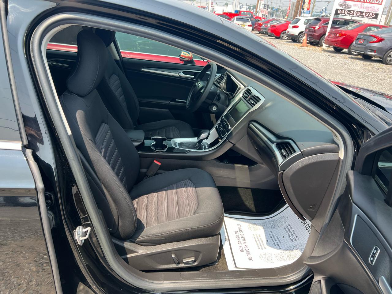 Ford Fusion SE 2016