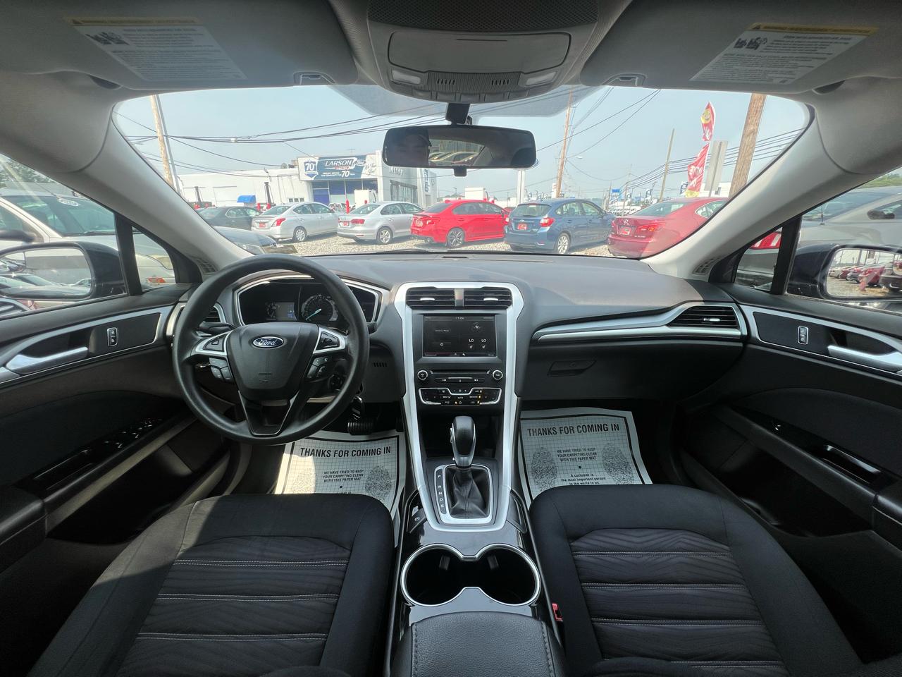 Ford Fusion SE 2016