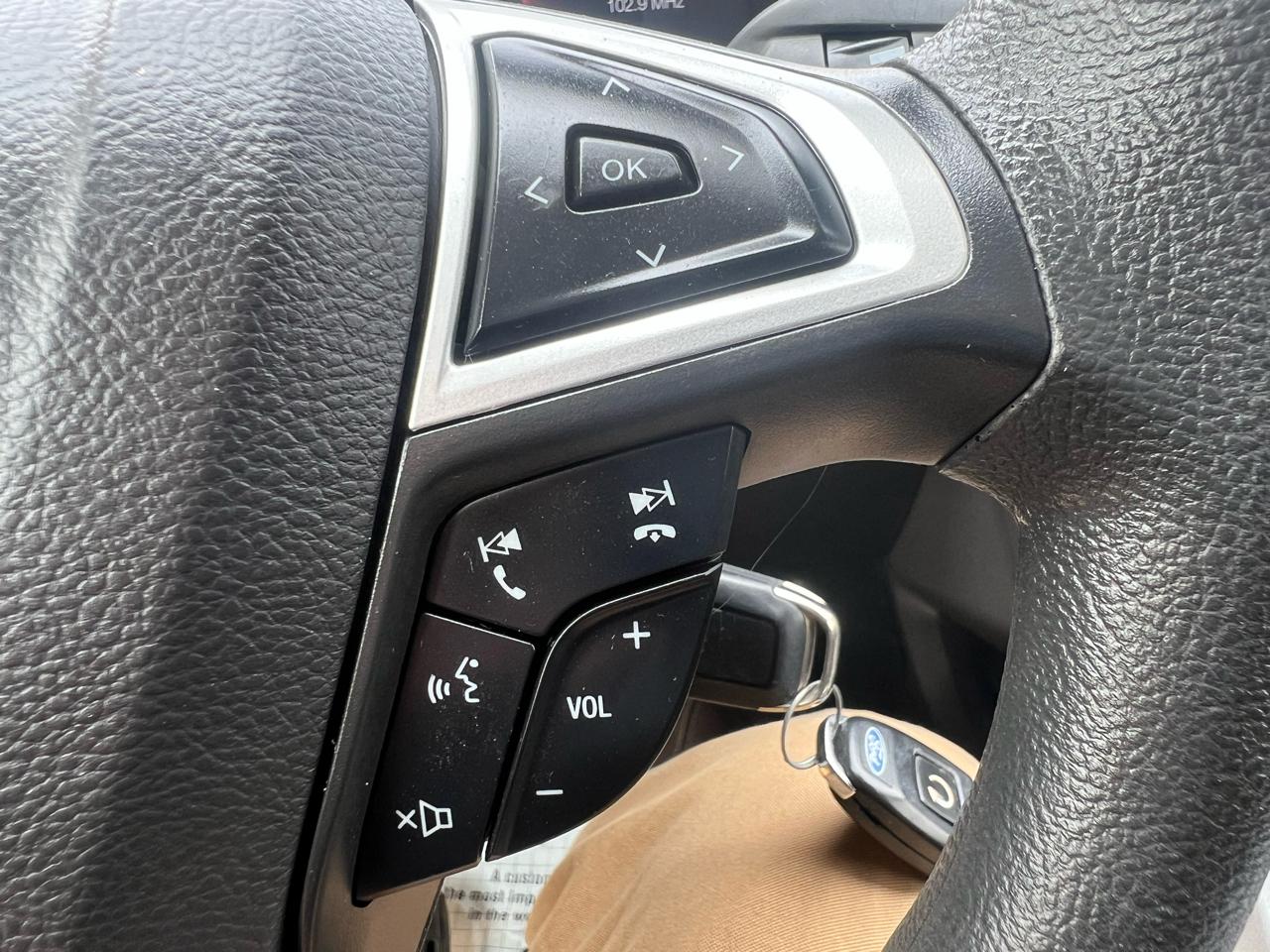 Ford Fusion SE 2016