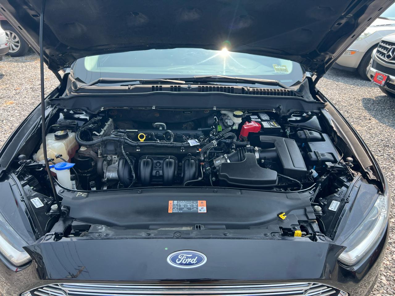 Ford Fusion SE 2016