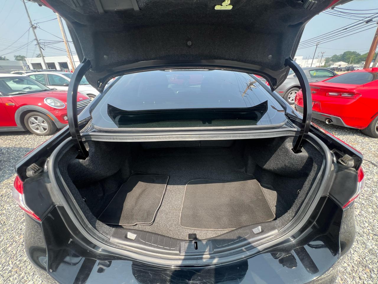 Ford Fusion SE 2016