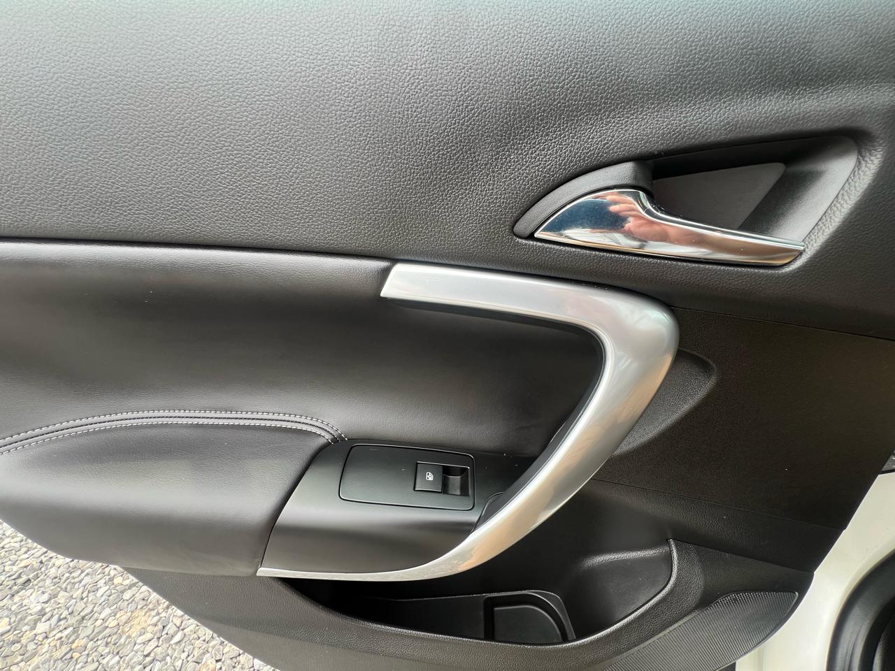 Buick Regal Premium 1 2014