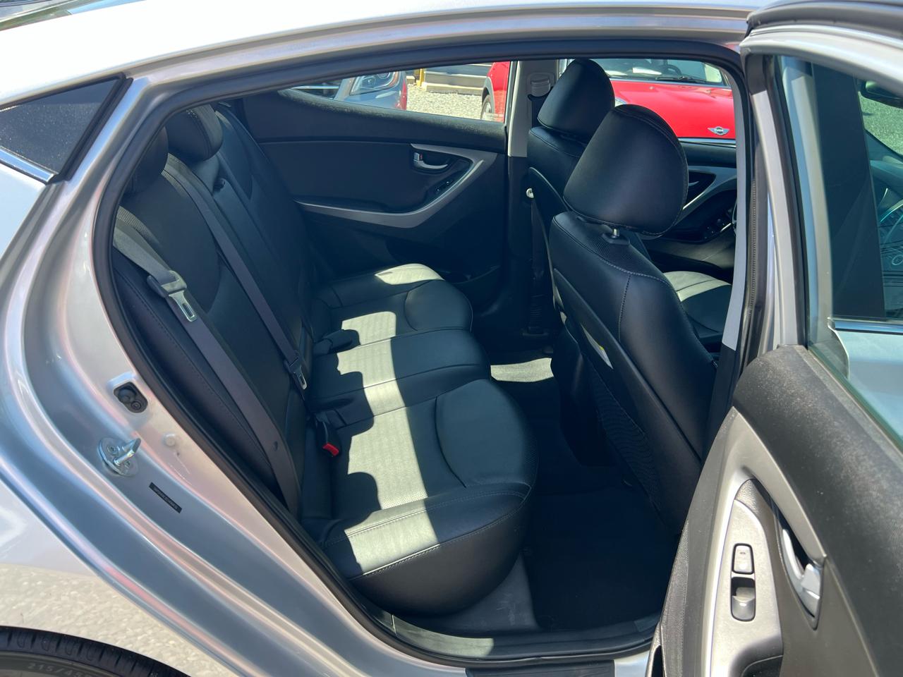 Hyundai Elantra Limited 2014