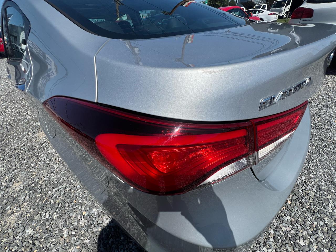 Hyundai Elantra Limited 2014