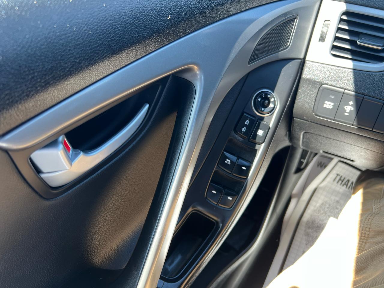 Hyundai Elantra Limited 2014