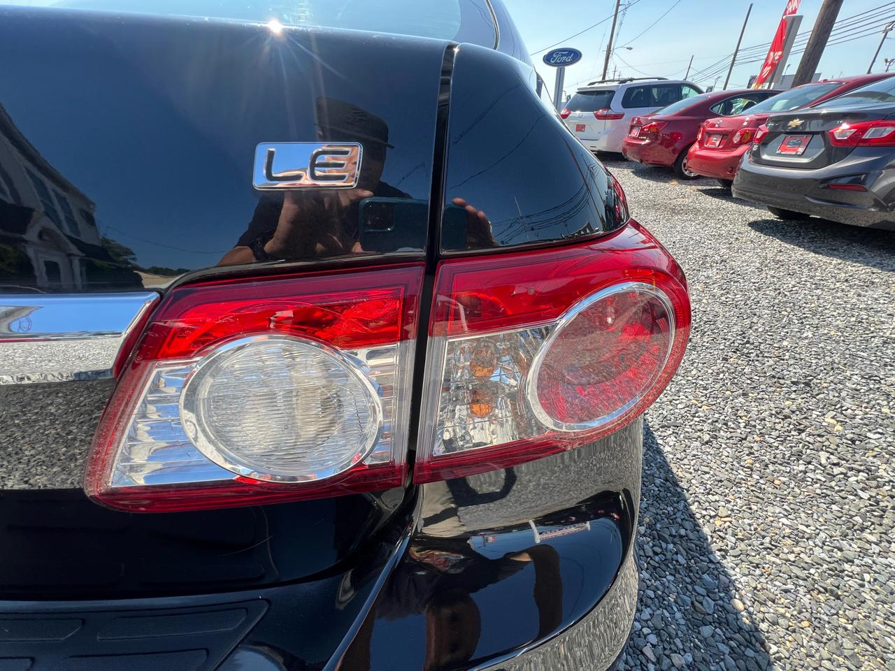 Toyota Corolla 4dr Sdn LE Auto 2012