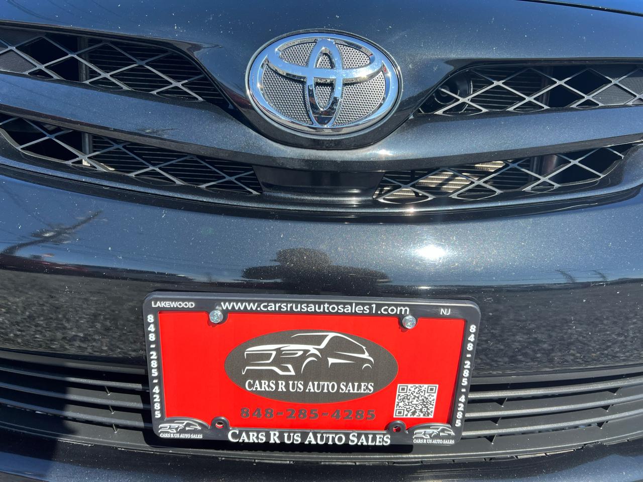Toyota Corolla 4dr Sdn LE Auto 2012