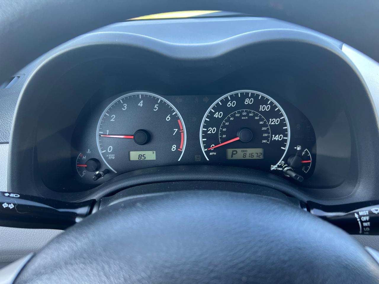 Toyota Corolla 4dr Sdn LE Auto 2012
