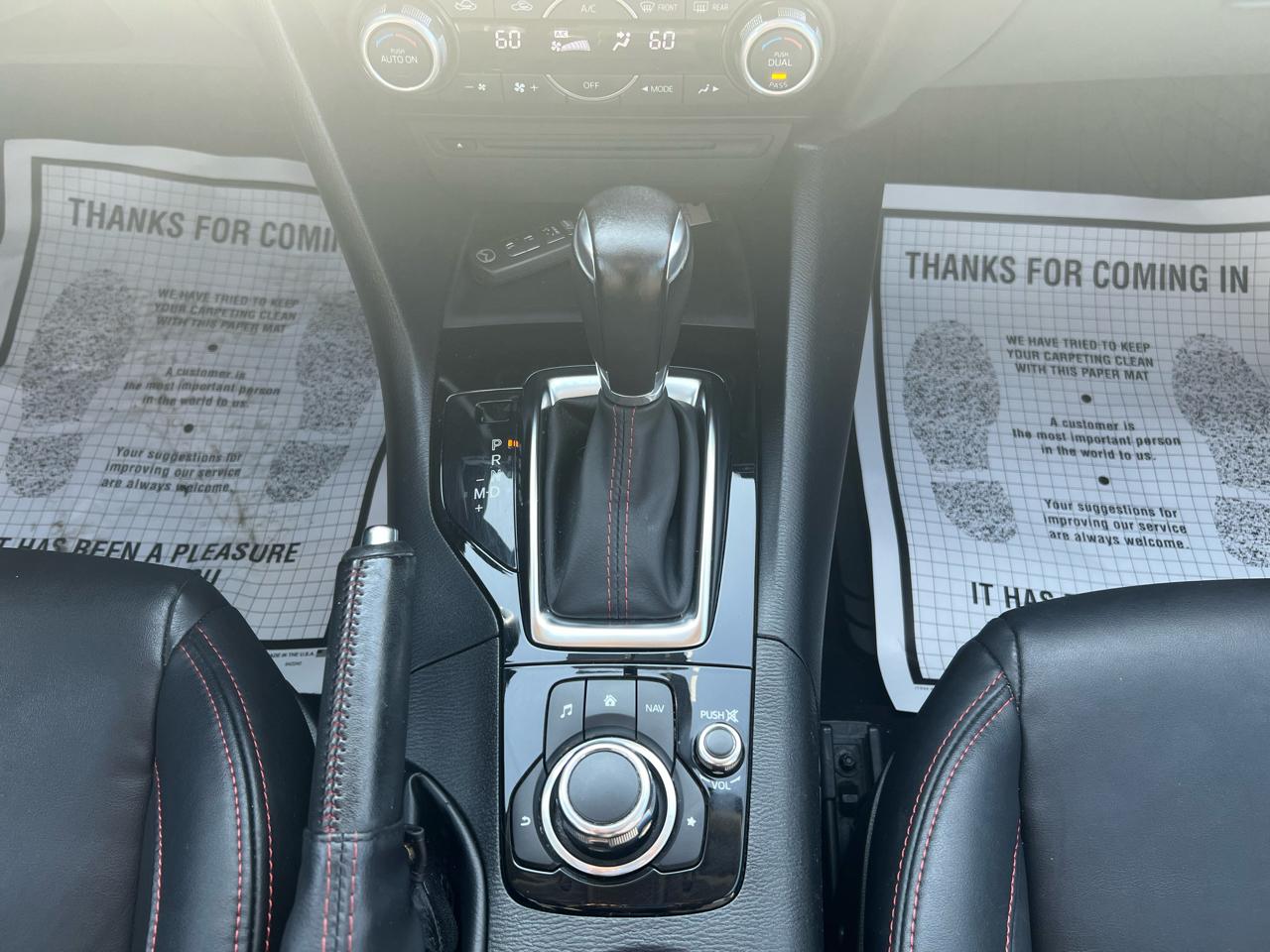 Mazda MAZDA3 4dr Sdn Auto i Grand Touring 2015
