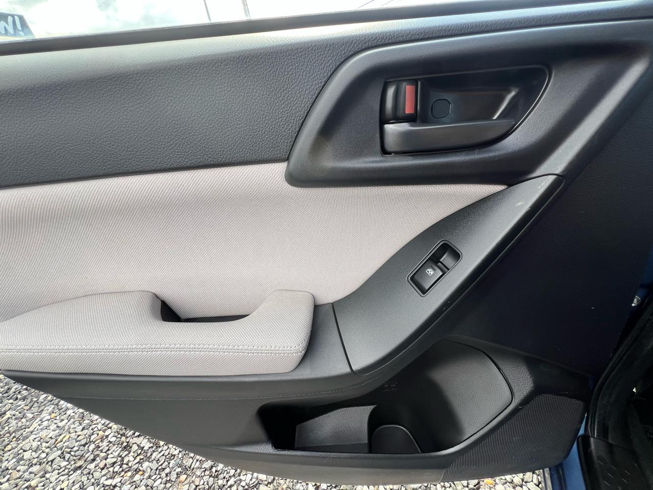Subaru Forester 2.5i Premium 2015