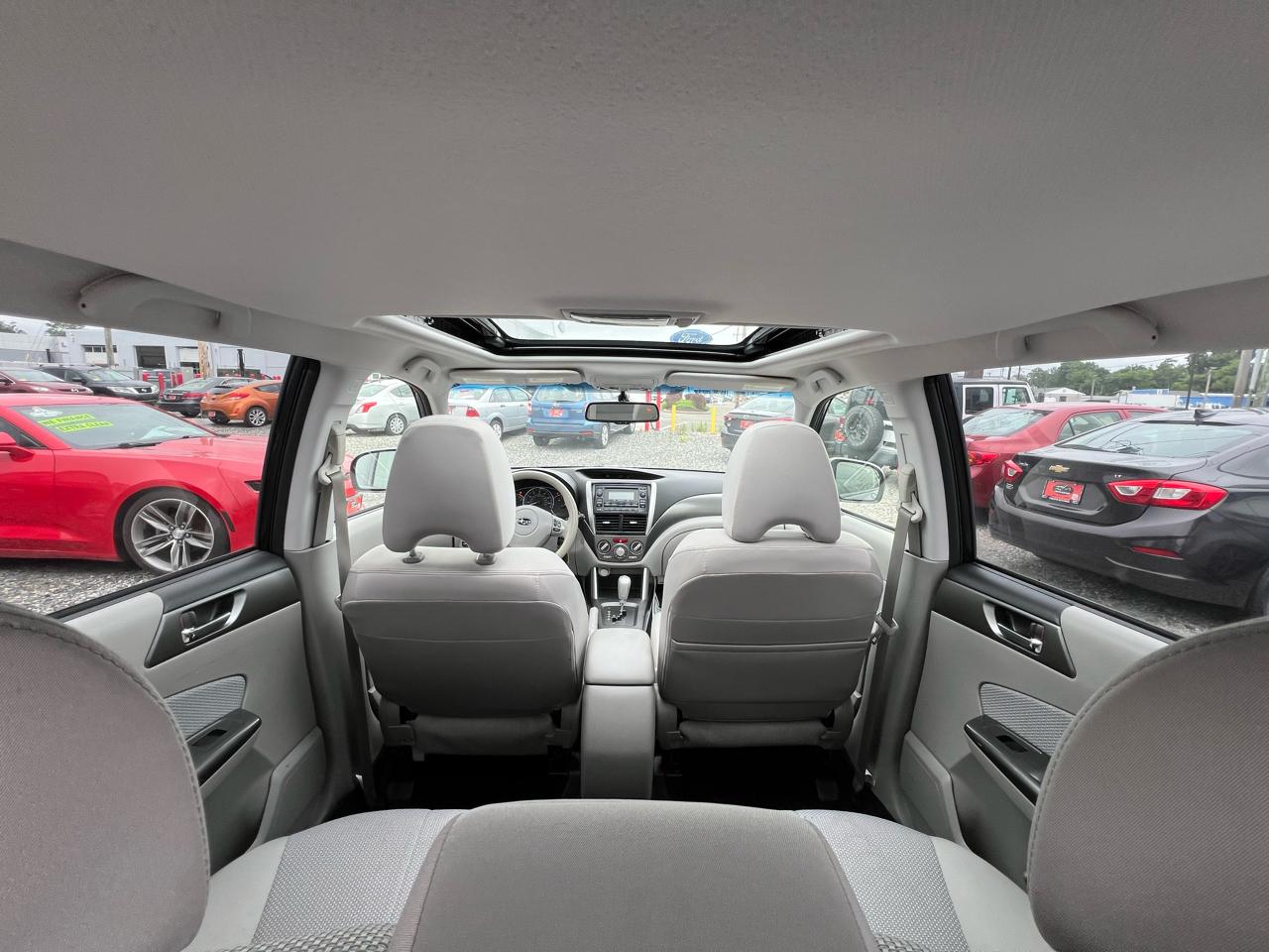 Subaru Forester 2.5X Premium 2013