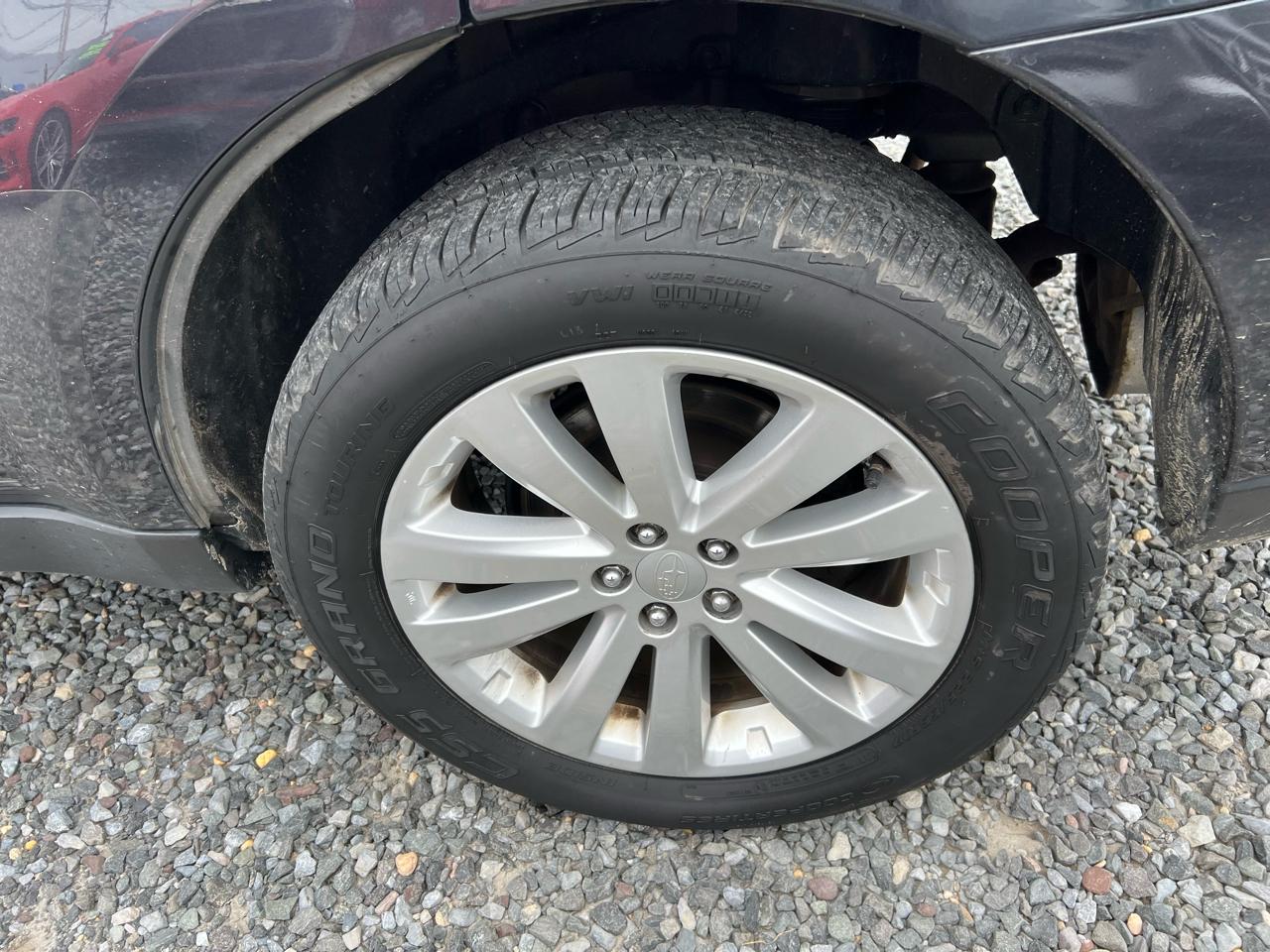 Subaru Forester 2.5X Premium 2013