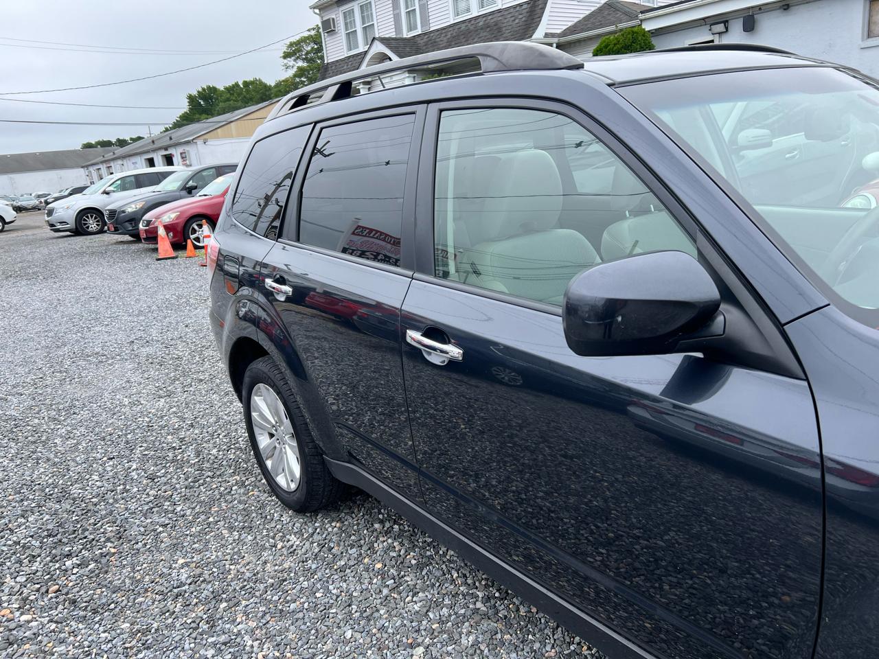 Subaru Forester 2.5X Premium 2013