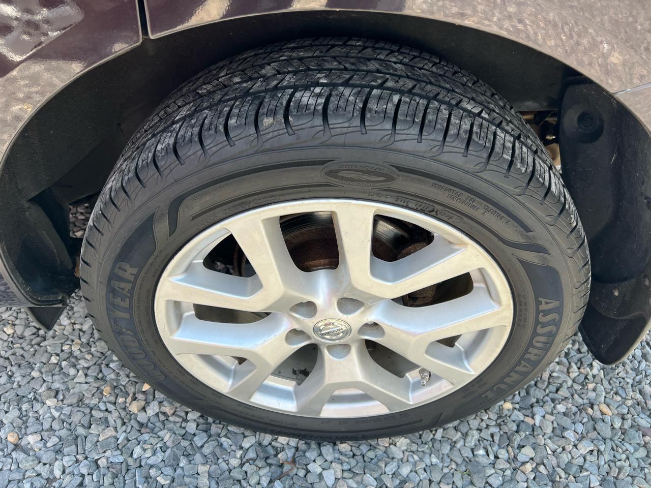 Nissan Rogue AWD 4dr SL 2012