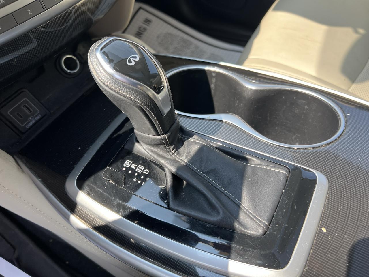 Infiniti QX60 LUXE AWD 2019