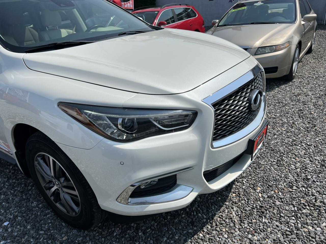 Infiniti QX60 LUXE AWD 2019