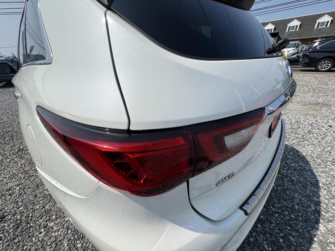 Infiniti QX60 LUXE AWD 2019