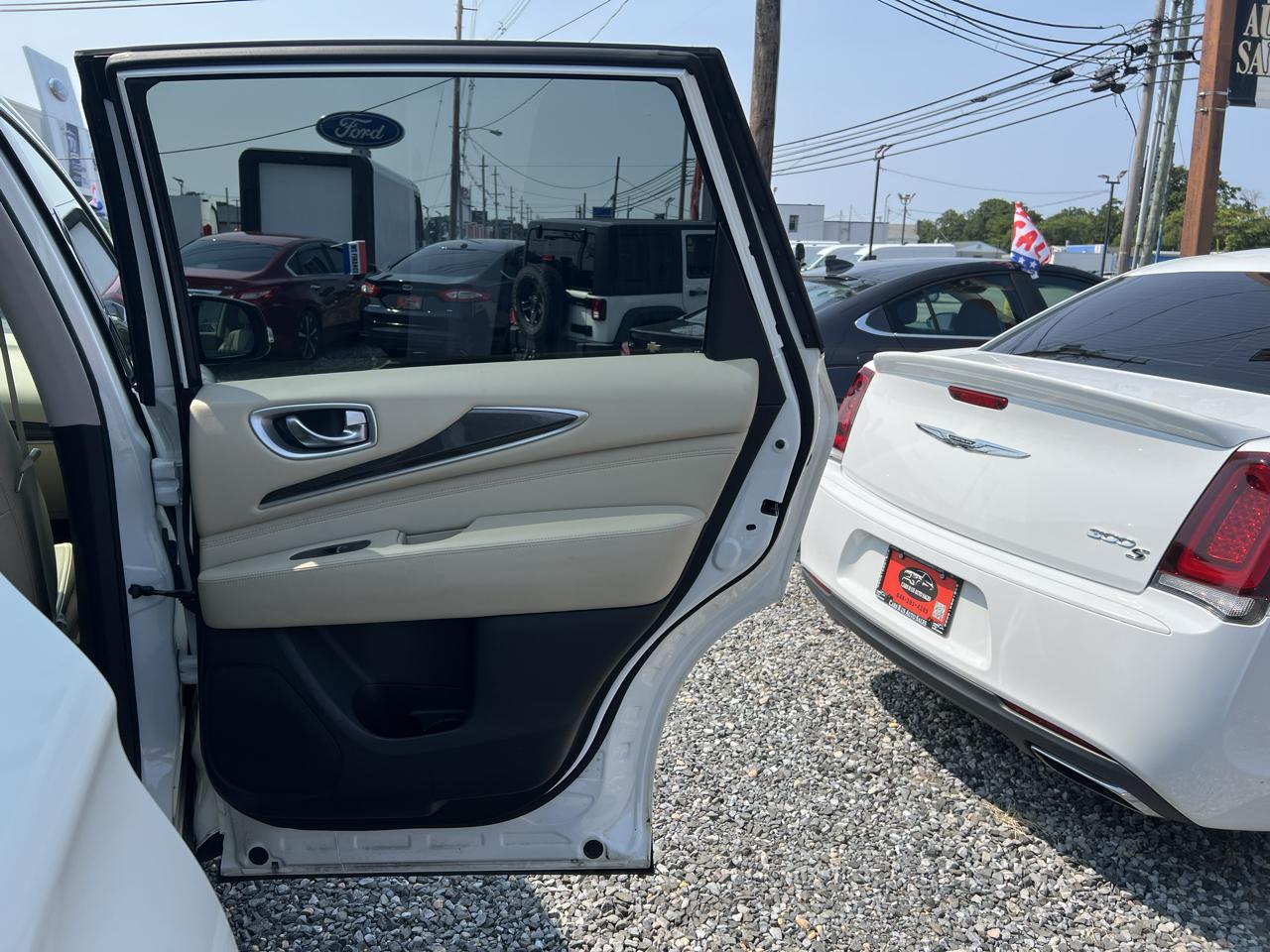 Infiniti QX60 LUXE AWD 2019