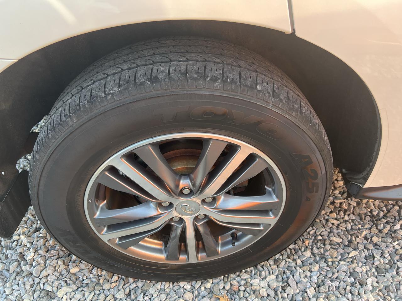 Infiniti QX60 LUXE AWD 2019
