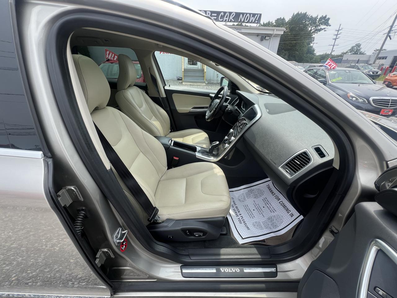 Volvo XC60 T6 Drive-E Platinum AWD 2016