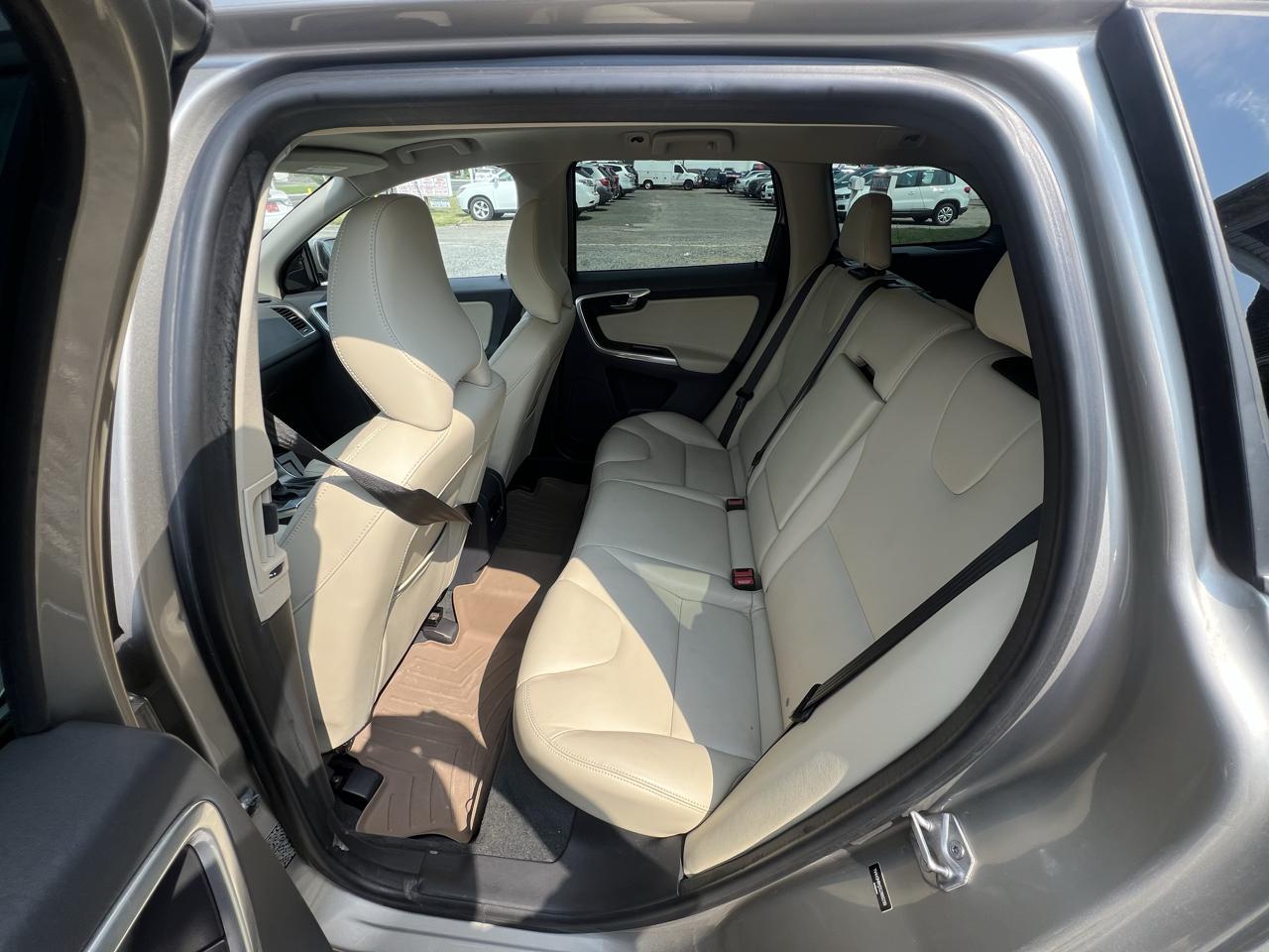 Volvo XC60 T6 Drive-E Platinum AWD 2016