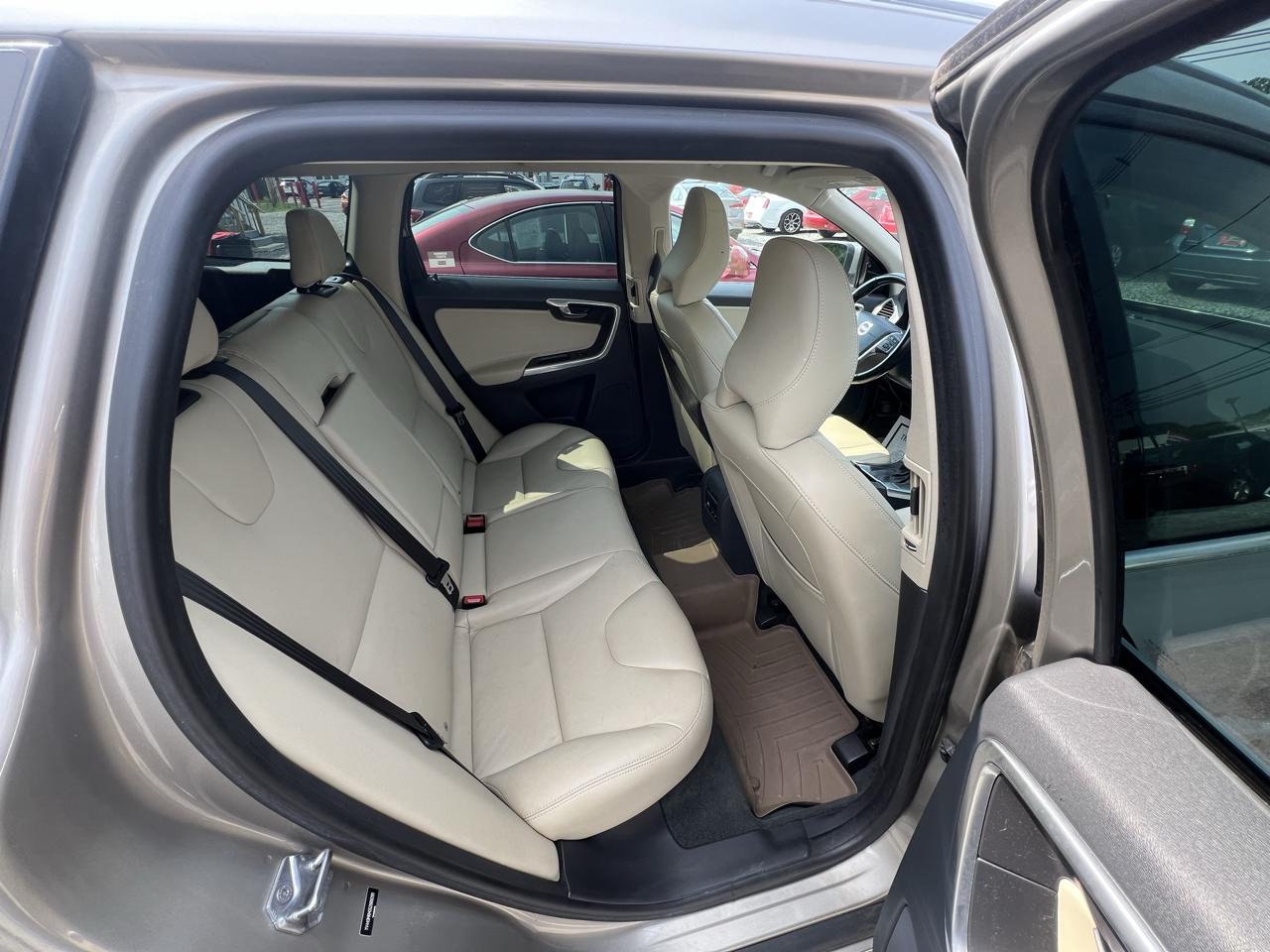 Volvo XC60 T6 Drive-E Platinum AWD 2016