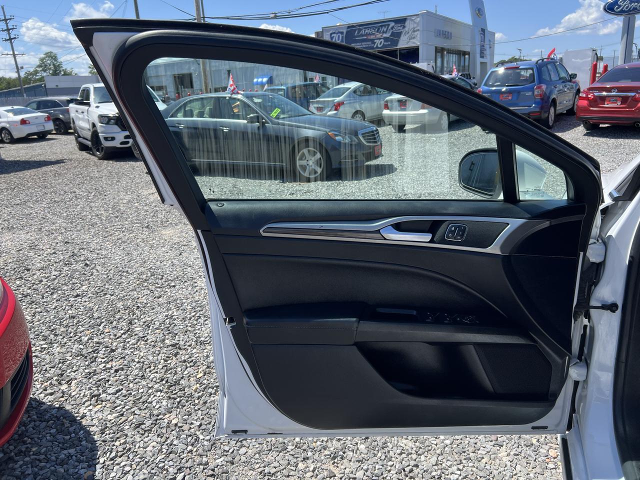 Ford Fusion SEL 2020