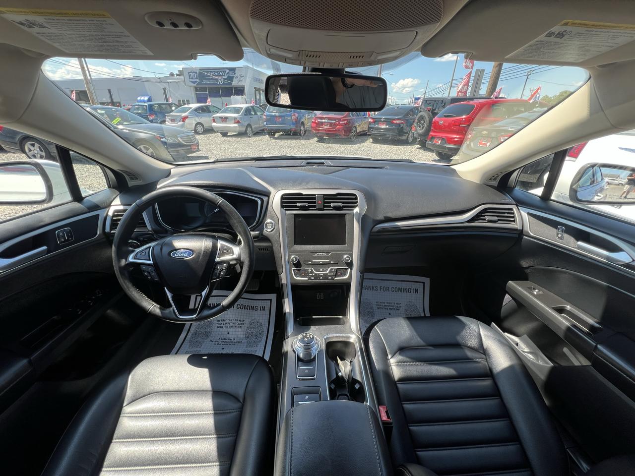 Ford Fusion SEL 2020