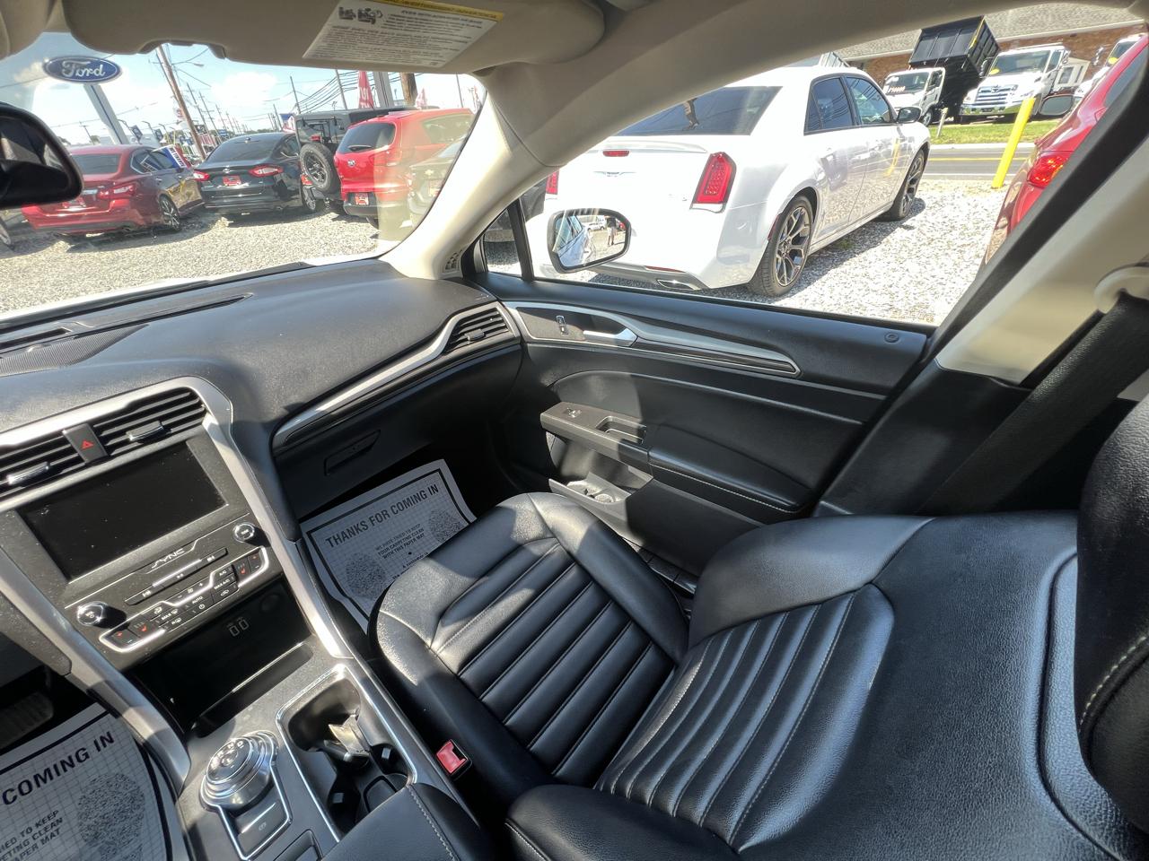 Ford Fusion SEL 2020