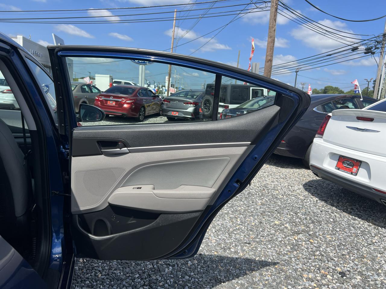 Hyundai Elantra 4dr Sdn Auto Limited SE 2017