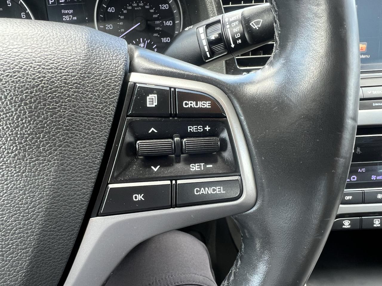 Hyundai Elantra 4dr Sdn Auto Limited SE 2017