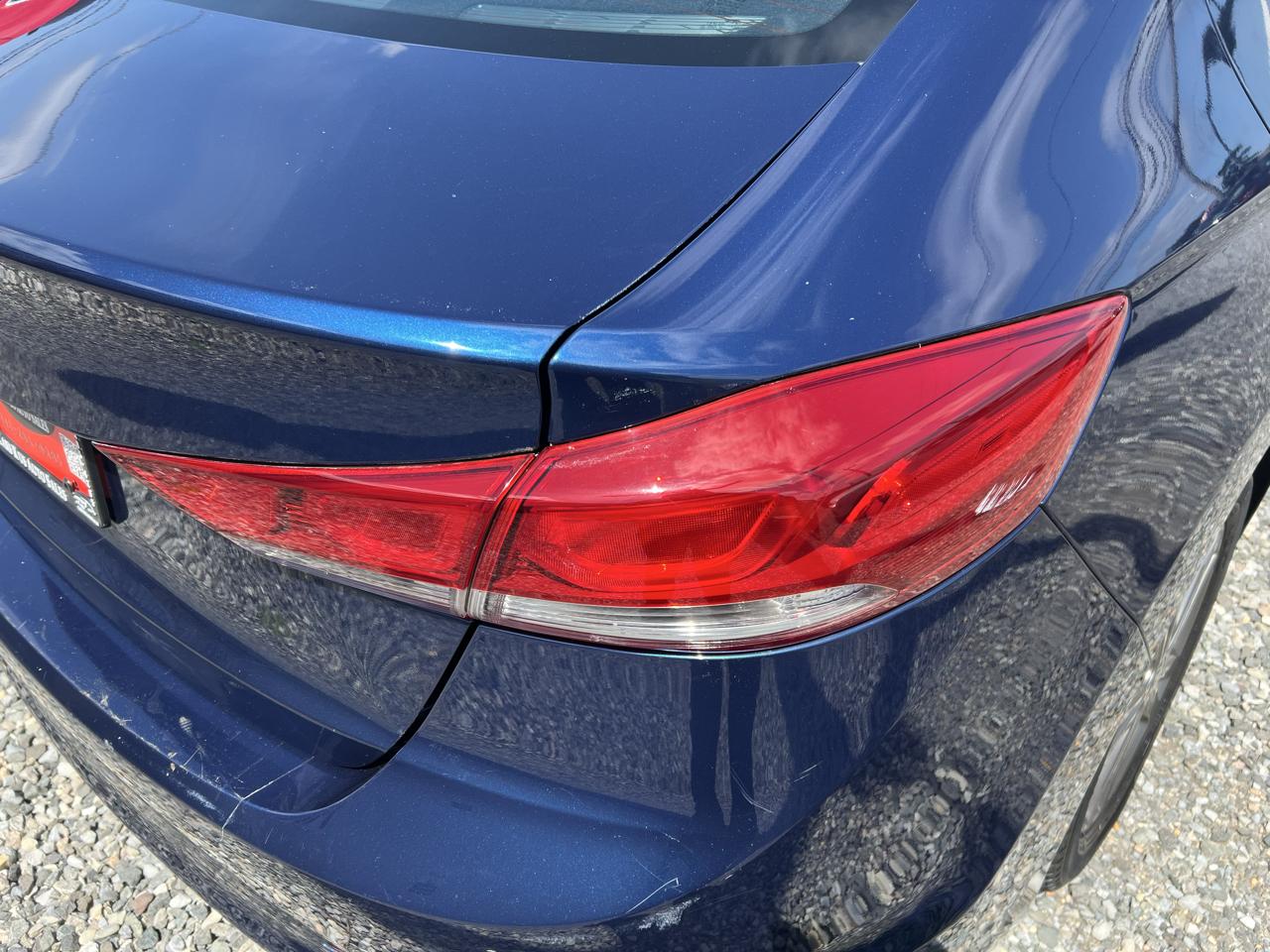Hyundai Elantra 4dr Sdn Auto Limited SE 2017