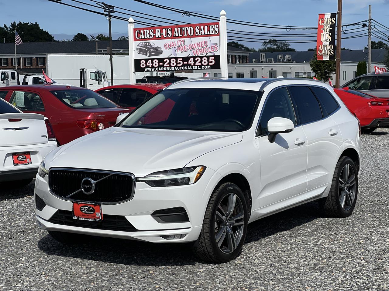 Volvo XC60 T5 Momentum AWD 2021