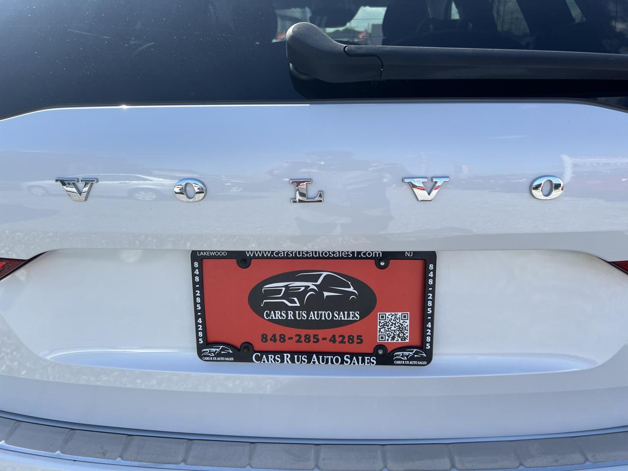 Volvo XC60 T5 Momentum AWD 2021