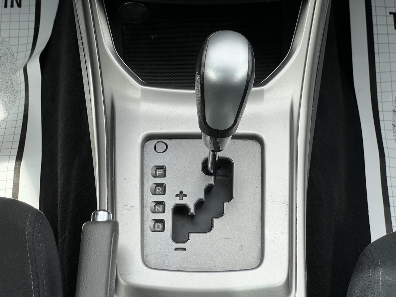 Subaru Impreza 2.5i Premium 4-Door 2010