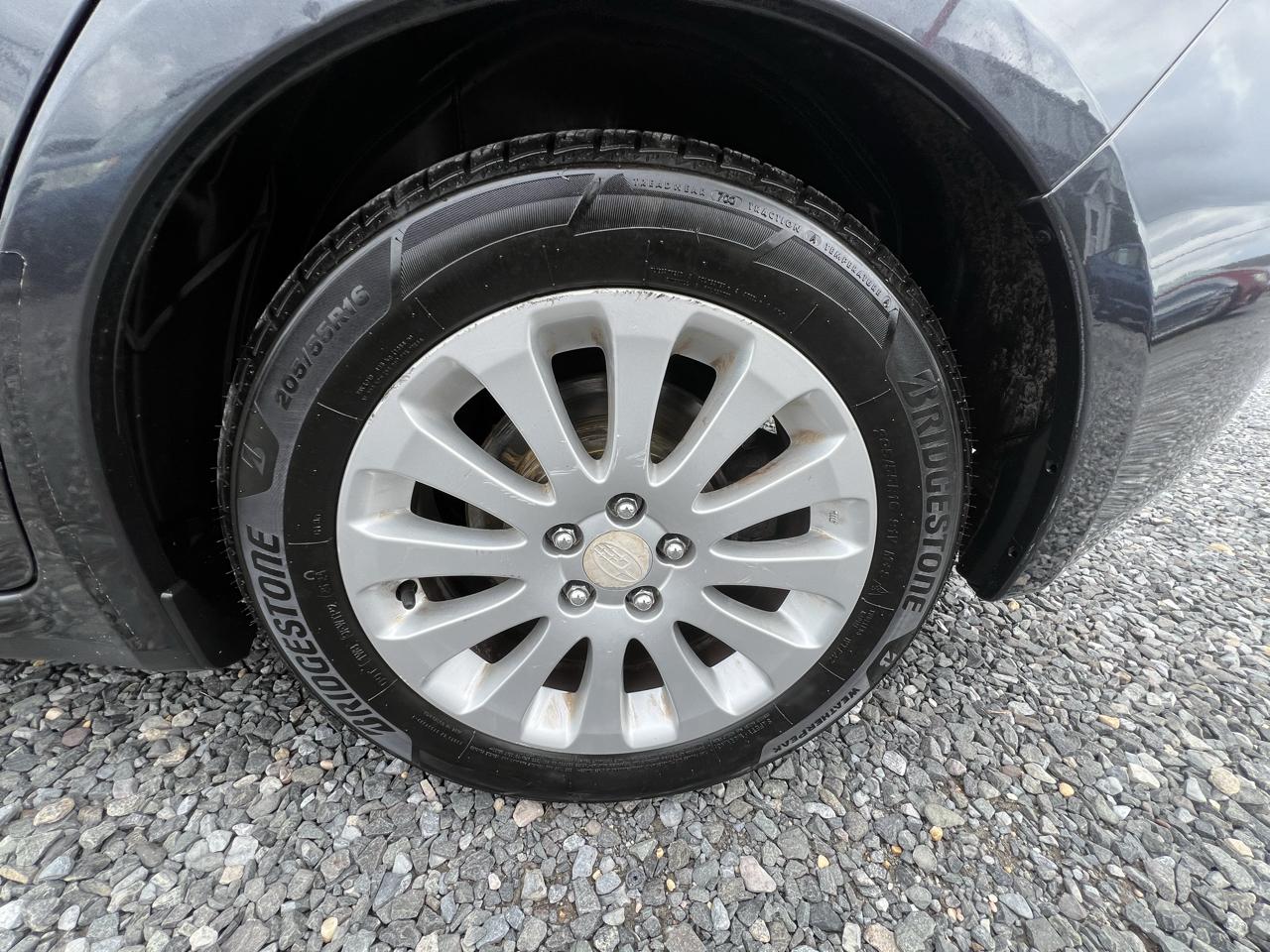 Subaru Impreza 2.5i Premium 4-Door 2010