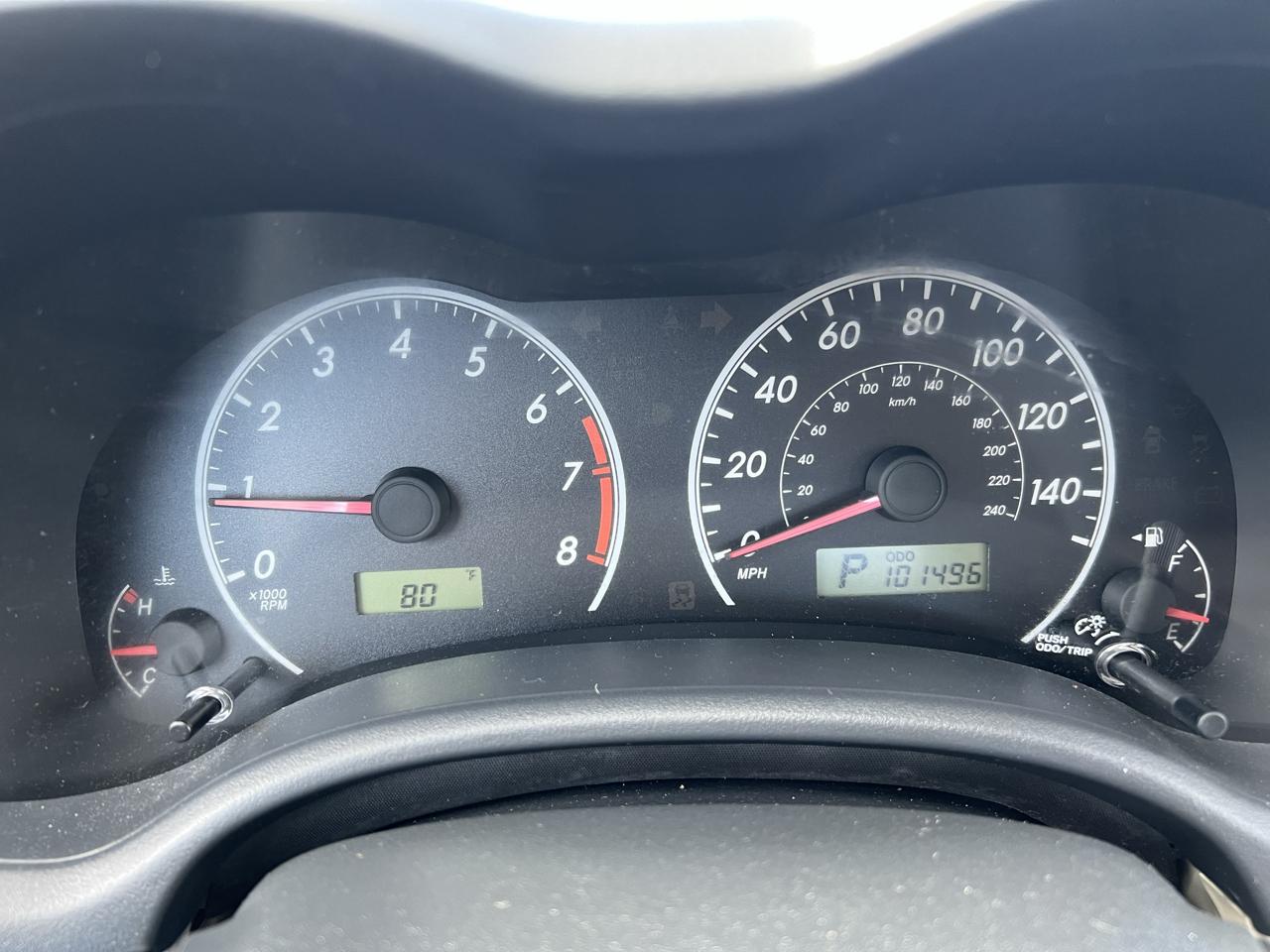 Toyota Corolla 4dr Sdn LE Auto 2012