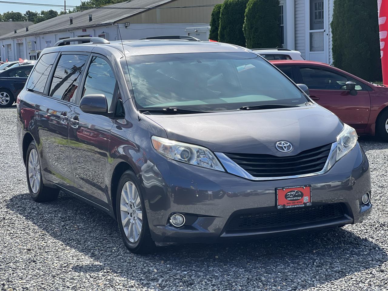 2013 Toyota Sienna Limited AWD 7-Passenger V6