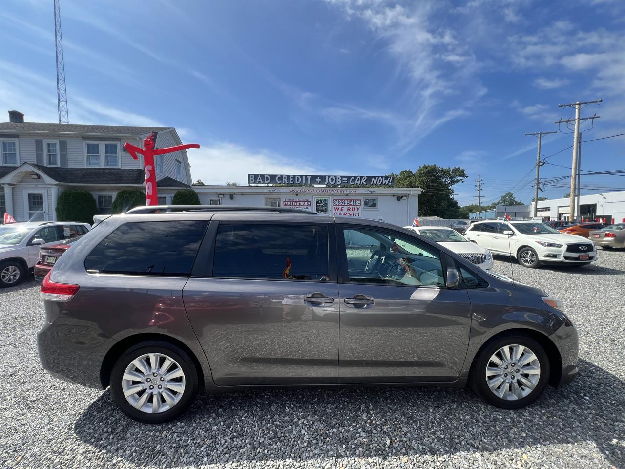 Toyota Sienna Limited AWD 7-Passenger V6 2013