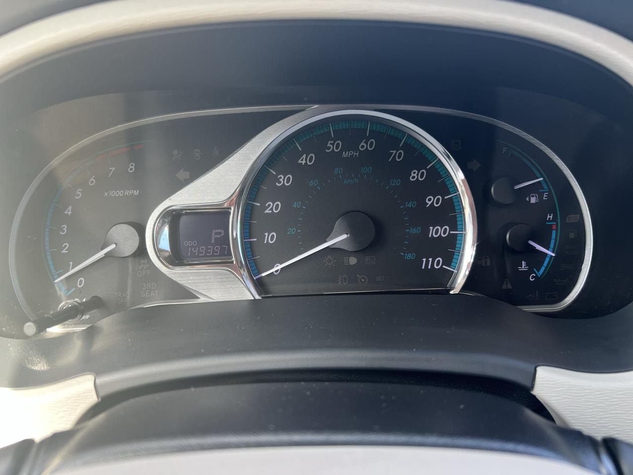 Toyota Sienna Limited AWD 7-Passenger V6 2013