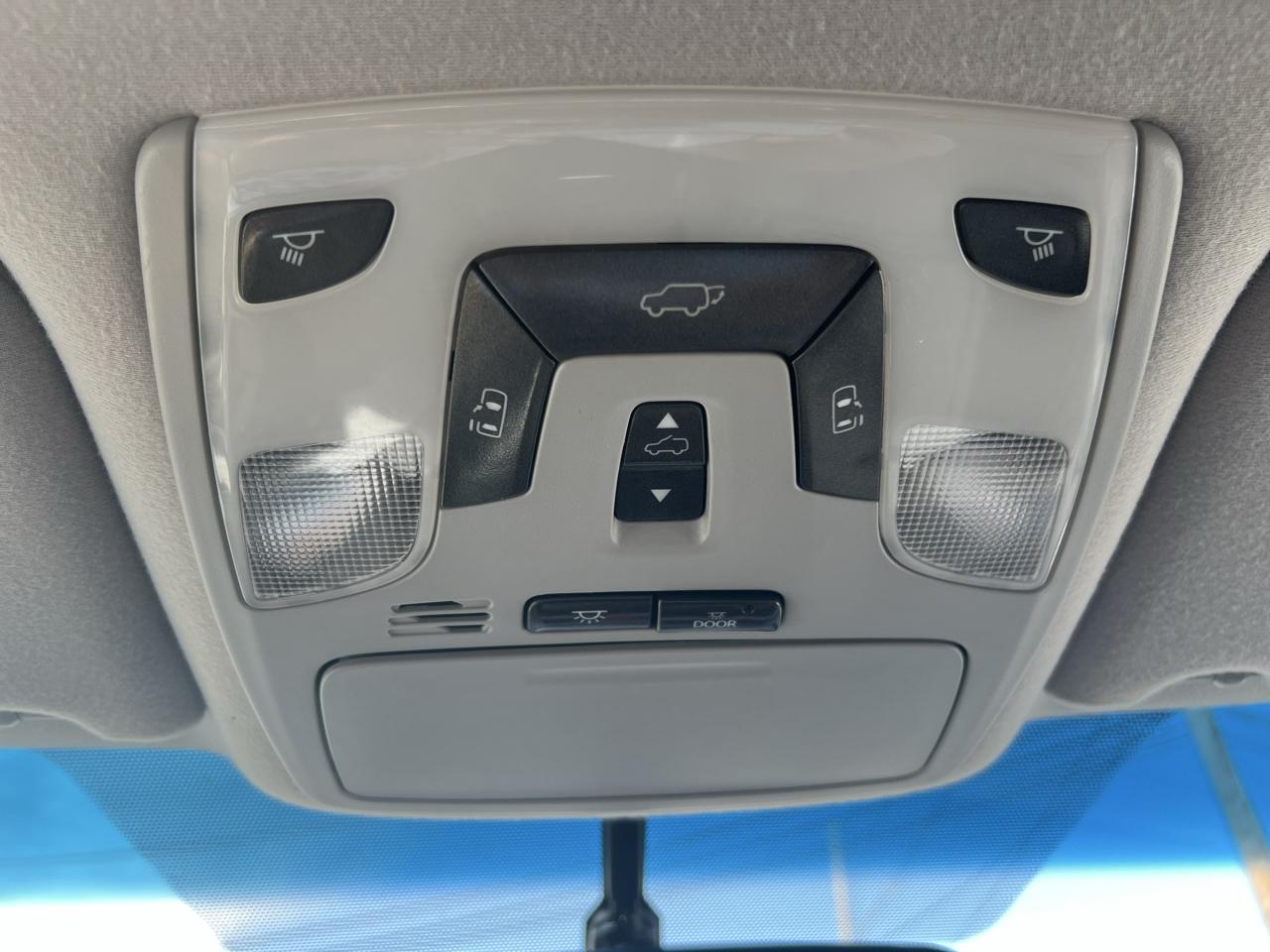 Toyota Sienna Limited AWD 7-Passenger V6 2013