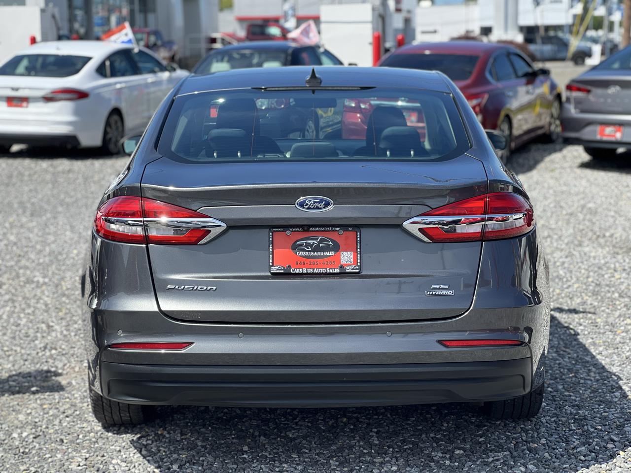 Ford Fusion Hybrid SE 2020