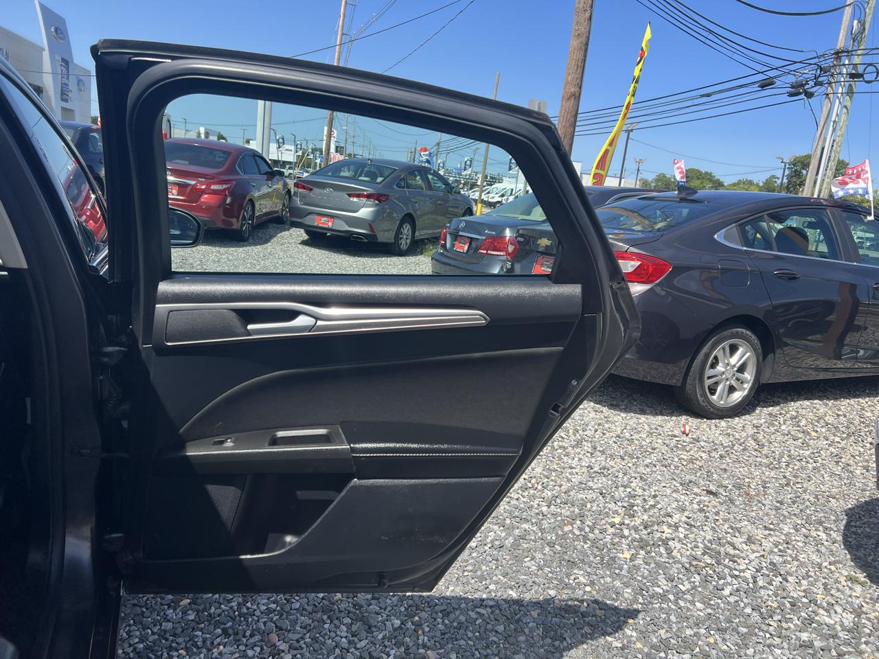 Ford Fusion Hybrid SE 2020