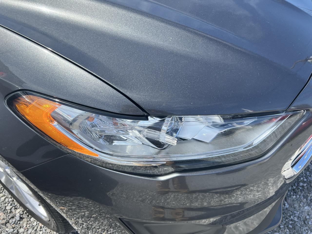 Ford Fusion Hybrid SE 2020