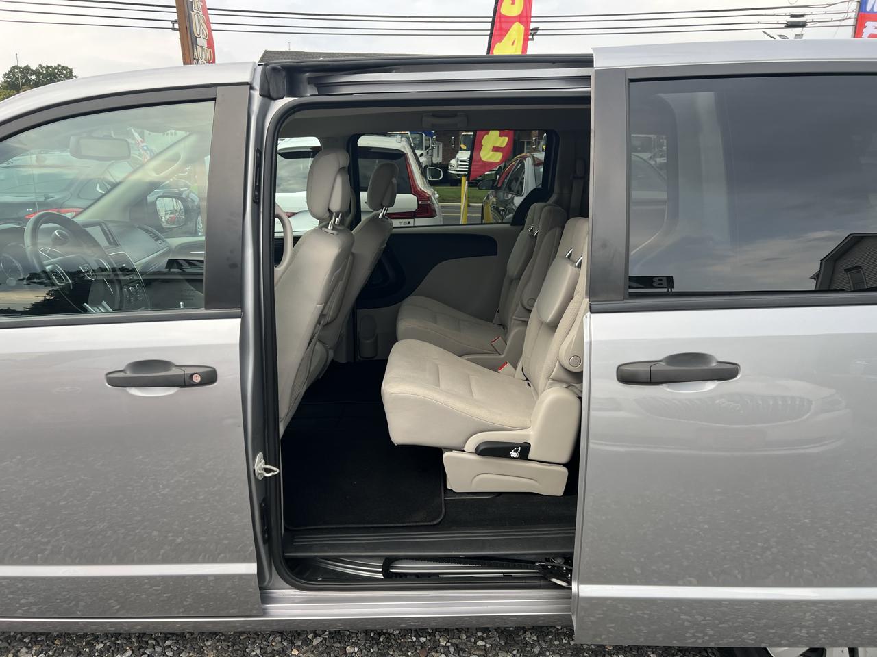 Dodge Grand Caravan SE 2019