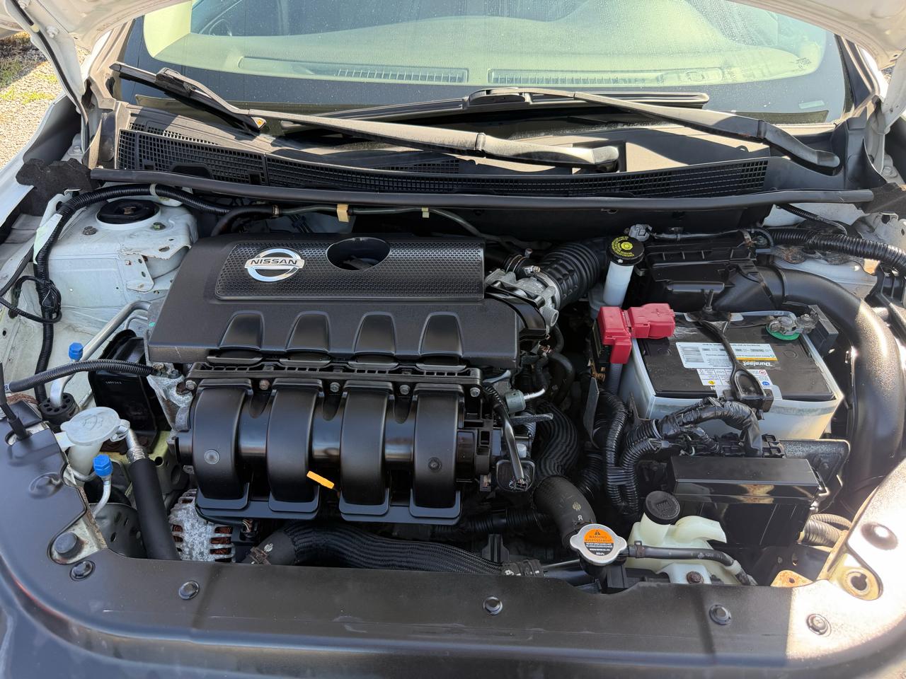 Nissan Sentra SR 4D Sedan 2014