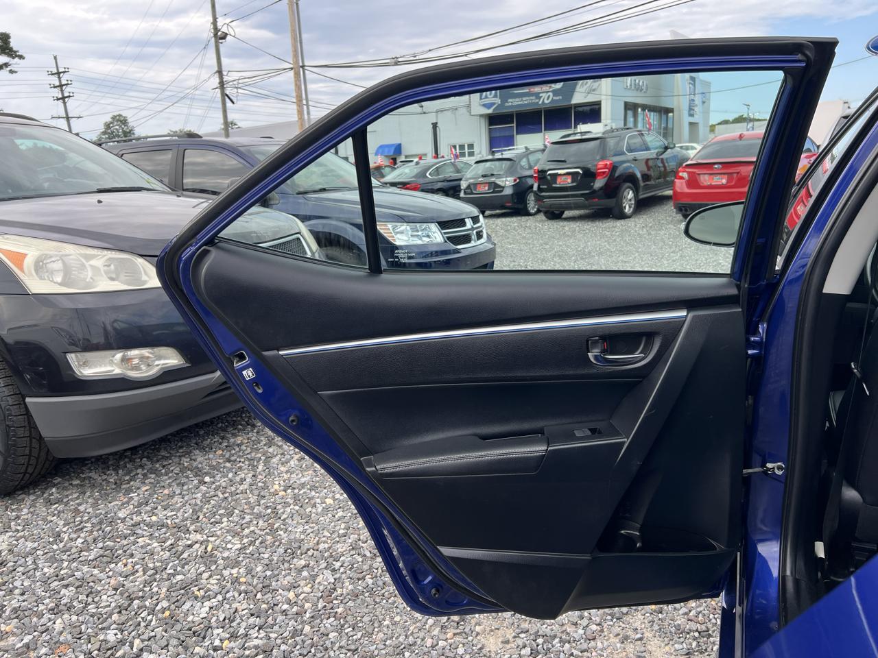 Toyota Corolla 4dr Sdn Auto S (Natl) 2014