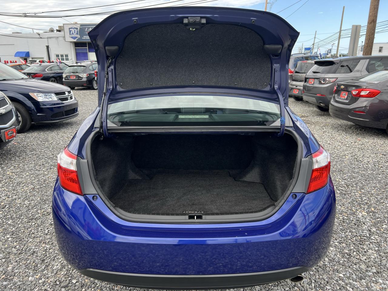 Toyota Corolla 4dr Sdn Auto S (Natl) 2014