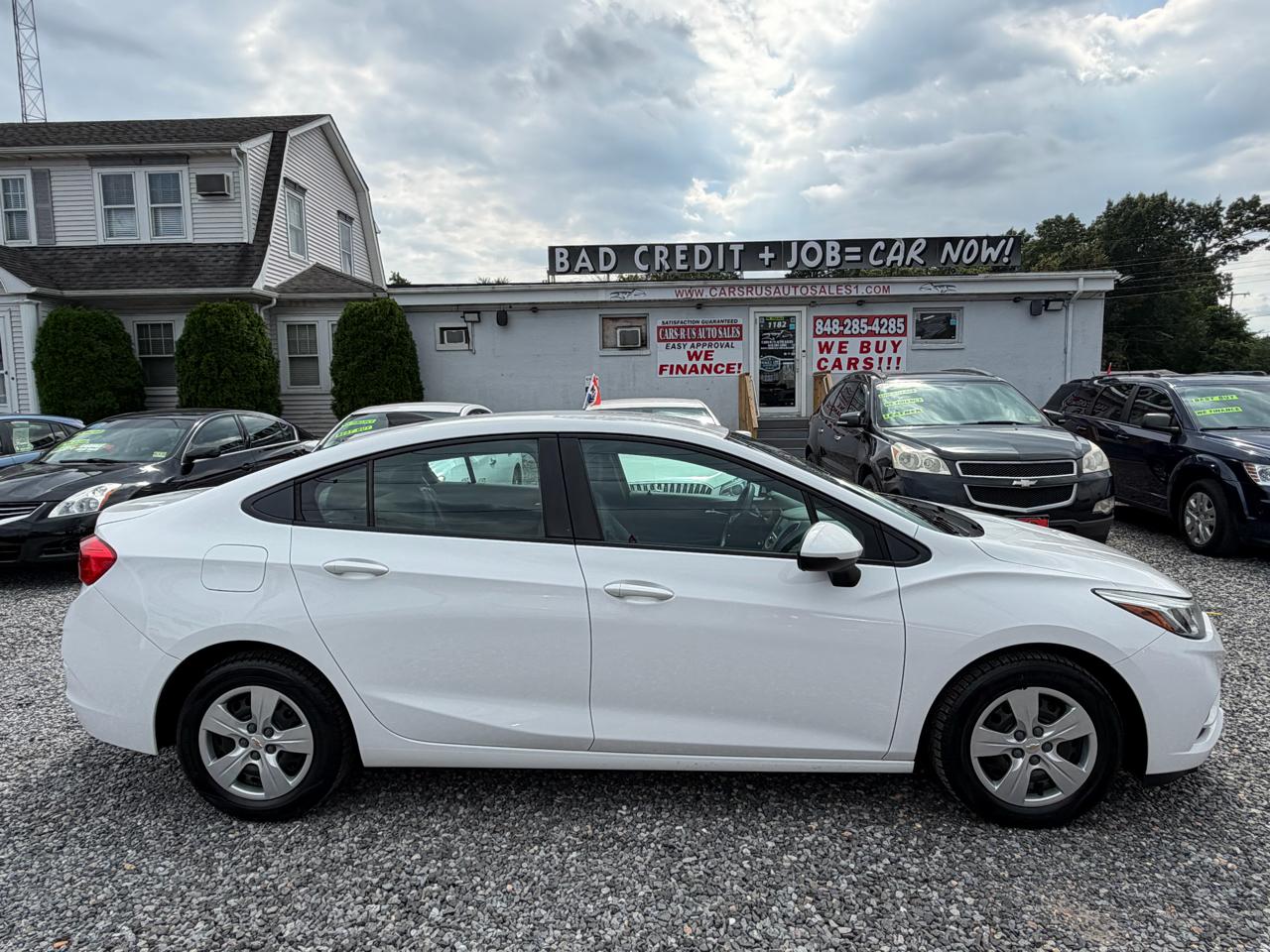 Chevrolet Cruze LS Auto 2017