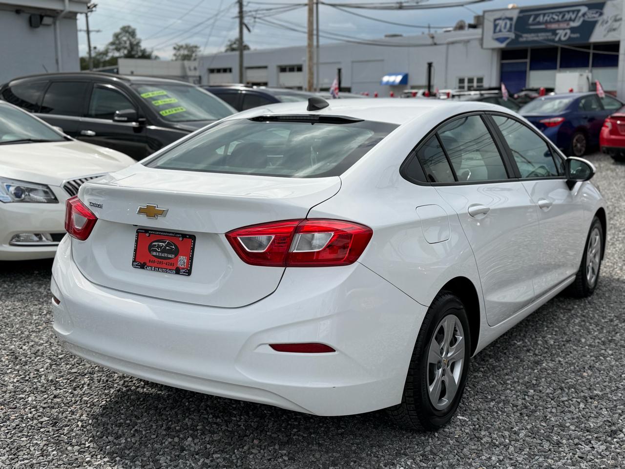 Chevrolet Cruze LS Auto 2017